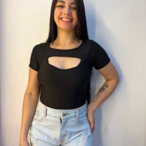 Body com abertura no peito